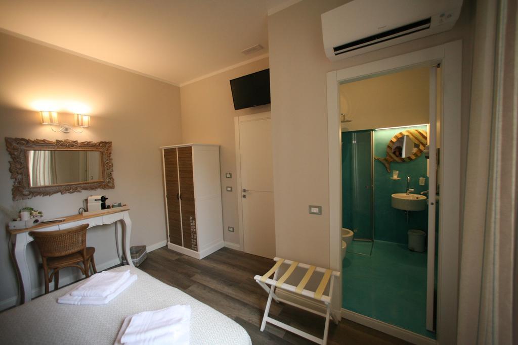 Echi Del Mare Hotel Специя Екстериор снимка